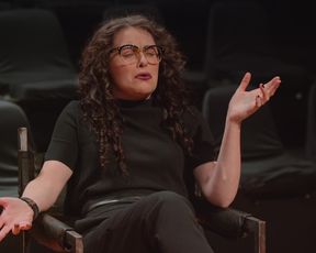 Naked scene Lorena Comparato nude - Samantha! s02e05 (2019) TV show nudity video