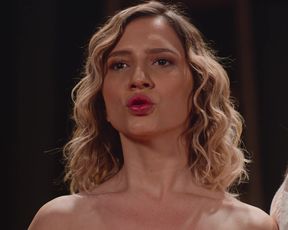 Naked scene Lorena Comparato nude - Samantha! s02e05 (2019) TV show nudity video
