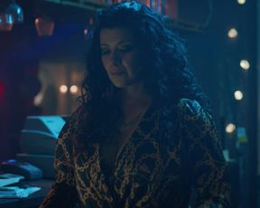 Naked scene Gabriela Zamora, Ofelia Guiza nude - Yankee s01e03e08e22e24e25 (2019) TV show nudity video