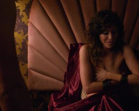 TV show scene Jackie Tohn nude - Glow s03e03 (2019) 