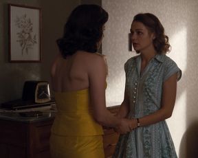 Celebrity Lesbian Video - Luise Heyer, Antje Traue nude - Dark s02e03 (2019) 