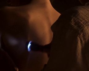 Naked scenes Karolina Korab nude - Czas naswietlony (2019)