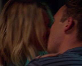 TV show scene Kelli Berglund nude - Animal Kingdom s04e05 (2019) 