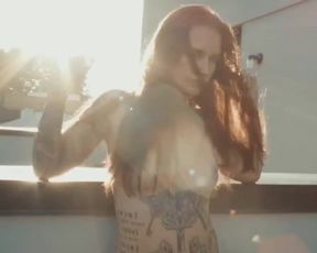 Celebs Leila Lowfire nude, Stella Stellaris nude - Bed-Stuy Sunshine (2016)