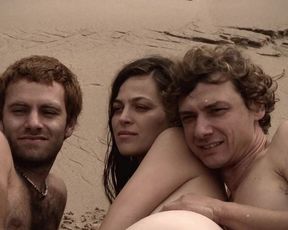 Actress Giulia Goldammer nude - Tatort e1095 (2019)