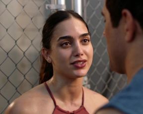 Naked scene Melissa Barrera nude - Vida s02e05 (2019) TV show nudity video