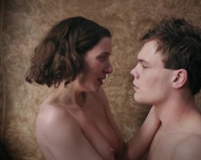 Naked scene Ekaterina Gudina nude - Krieg der Traume s01e07 (2018) TV show nudity video