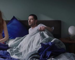 Agathe Bonitzer, Sandrine Kiberlain - La Belle Et La Belle (2018)