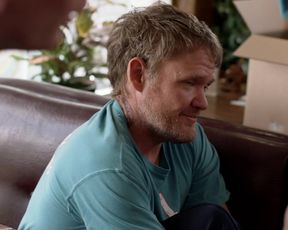 Actress Maddie McCormick naked - Shameless s09e09 (2019) Nudity and Sex in TV Show