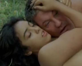 Hafsia Herzi - Le roi de l'evasion (2009)