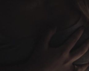 Theresa Hedelund, Sofie Torp nude - Bokser (2017)