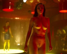 Naked scene Magdalena Kolesnik naked - Rojst s01e00 (2018) TV show nudity video