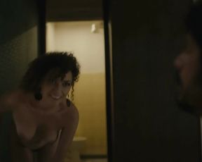 TV show scene Barbara Salome nude - Rua Augusta s01e12 (2018) 