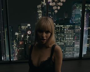 Alyson Bath nude - Anon (2018)