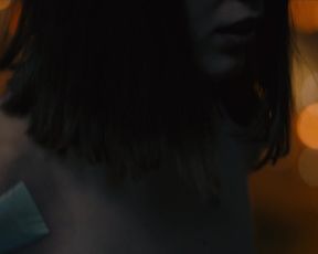 Naked scene Paula Beer nude - Bad Banks s01e06 (2018) TV show nudity video