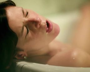 Celebs Renata de Lelis, Morgana Kretzmann nude - Rigor Mortis (2012)