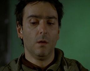 Celebs Charlotte Gainsbourg, Jo McInnes, Lucy Harrison nude - Ma femme est une actrice (2001)