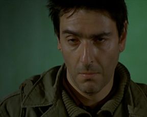 Celebs Charlotte Gainsbourg, Jo McInnes, Lucy Harrison nude - Ma femme est une actrice (2001)