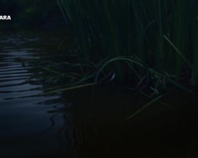 TV show scene Malou Gorter nude - Oogappels s01e02 (2019) 