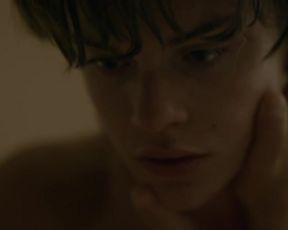 Mathilde Bisson nude - Au plus pres du soleil (2015)