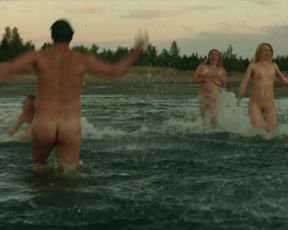 Pihla Viitala, Malla Malmivaara nude - Kaiken Se Kestaa (2017)