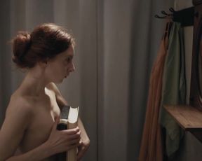 Naked scene Roxane Duran nude - Krieg der Traume s01e05 (2018) TV show nudity video
