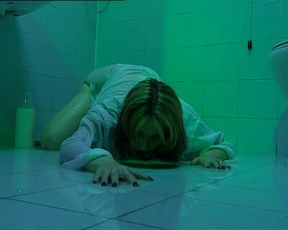 Fiorella Rubino pussy close-up - I Am The Way You Want Me (1999)