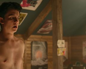 TV show scene Tanya Reynolds nude - Sex Education s01e06 (2019)