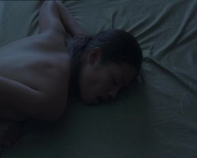 Porntip Papanai nude - Ploy (2007)