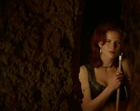 Naked scenes Emma Suarez, Silke nude - Tierra (1996)