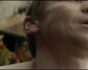 Tereza Vitu nude - Bez doteku (2013)