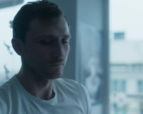 TV show scene Marzena Pokrzywinska nude - Slepnac od Swiatel s01e04 (2018) 