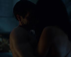 Actress Zawe Ashton, Rene Russo nude - Velvet Buzzsaw (2019)