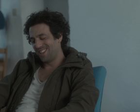 Naked scene Leslie Medina naked - Mike s01e04-08 (2019) TV show nudity video