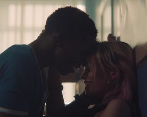 Actress Emma Mackey nude - Sex Education s01e02-04 (2019) Nudity and Sex in TV Show