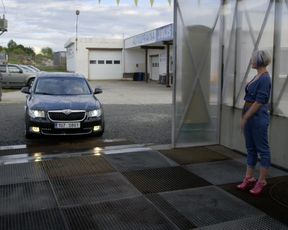 Sexy Erika Starkova nude - Most! s01e04 (2019) TV show scenes