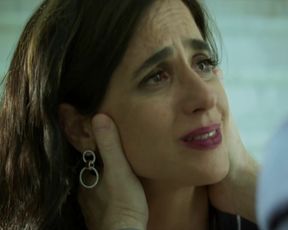 Sexy Adriana Esteves, Mariana Lima nude - Assedio s01e03 (2018) TV show scenes