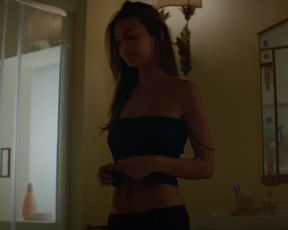 Sexy Emily Ratajkowski nude - Welcome Home (2018) TV show scenes