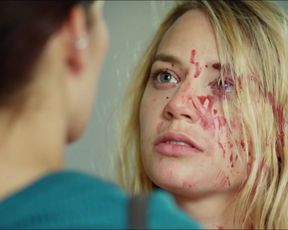 Jytte-Merle Bohrnsen, Sylta Fee Wegmann nude - Bild von ihr (2011)