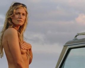 Sophie Hilbrand nude - Zomerhitte (2008)