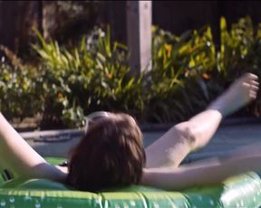 Celebs Odessa Young, Suki Waterhouse nude - Assassination Nation (2018)