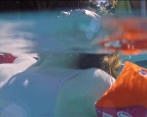 Celebs Odessa Young, Suki Waterhouse nude - Assassination Nation (2018)