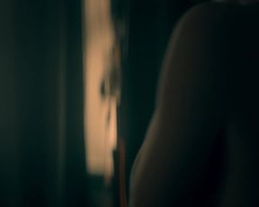 Naked scene Tallulah Haddon nude - Kiss Me First s01e06 (2018) TV show nudity video
