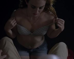 Celebs Stacey Maltin, E'dena Hines nude - Landing Up (2017)