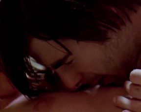 Celebs Chloe Hunter, Brittany Murphy nude - Spun (2002)