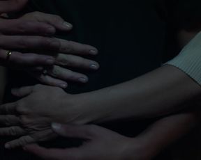 Celebrity Lesbian Video - Maria Molins, Patricia Lopez Arnaiz, Lina Gorbaneva nude - El arbol de la sangre (2018) 