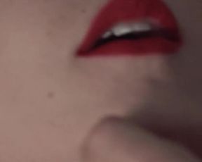 Monika Janik nude - Mleczak (2016)