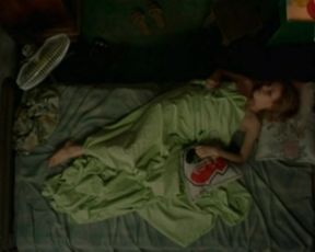 Leona Cavalli, Dira Paes nude - Mango Yellow (2002)