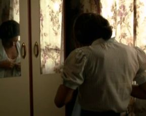 Leona Cavalli, Dira Paes nude - Mango Yellow (2002)