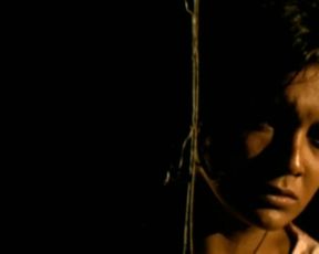 Leona Cavalli, Dira Paes nude - Mango Yellow (2002)